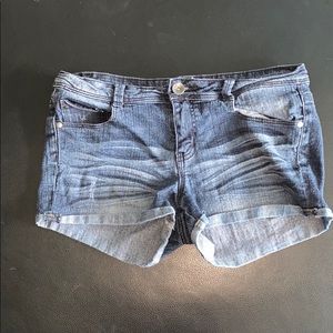 L.E.I. Jean Shorts